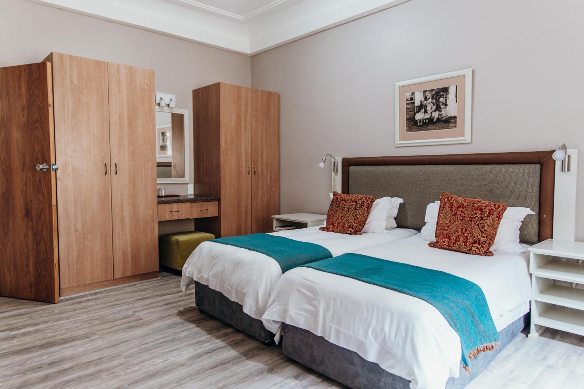 The Wilderness Hotel Екстериор снимка